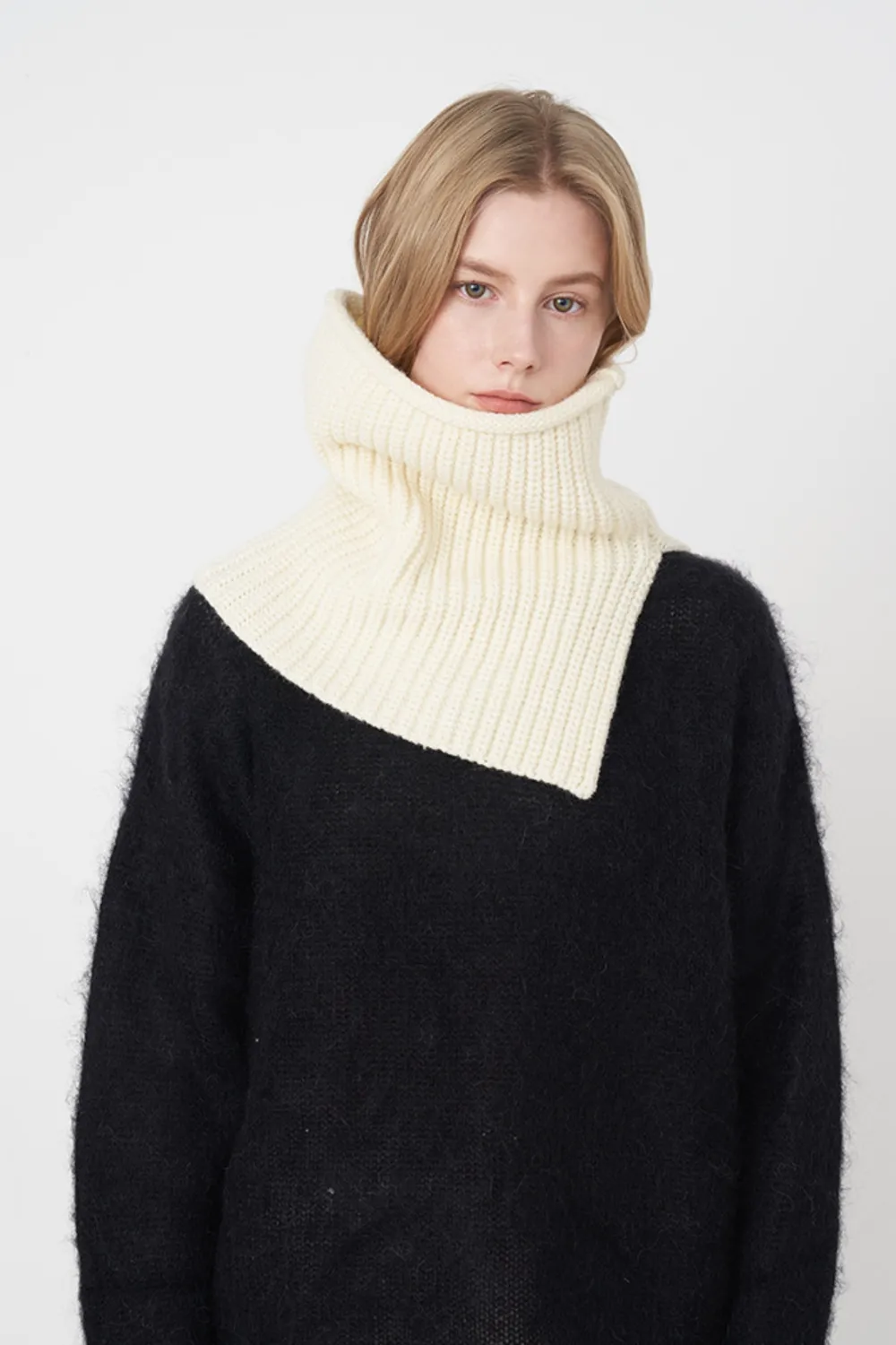 Slit Pullover Knit Scarf, image 7