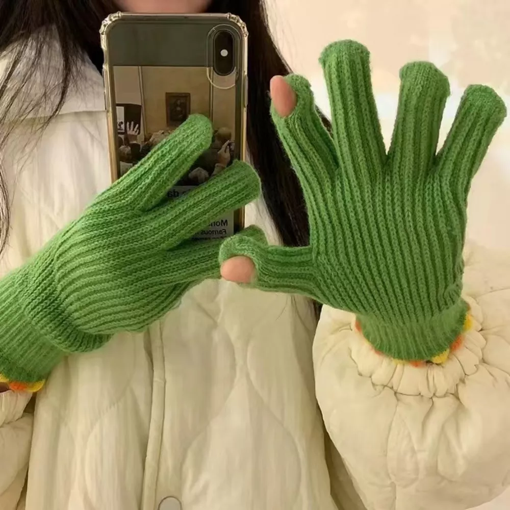 Lightweight Knitted Gloves, image 4