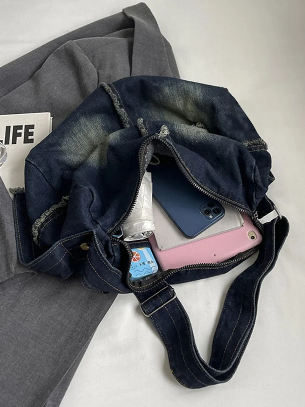 Raw Hem Gradient Crossbody Bag, image 14