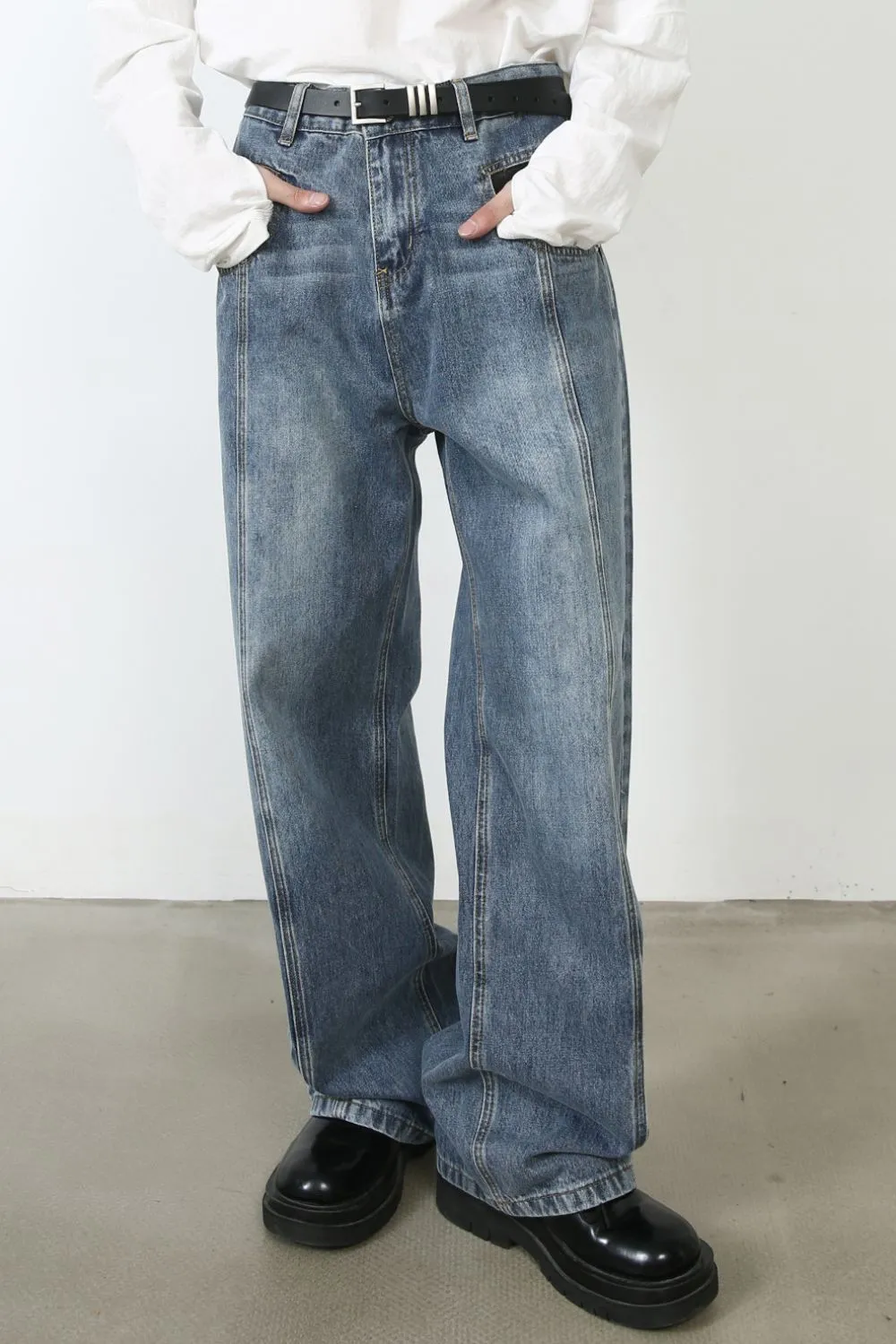 Men's Mid Rise Jeans with Pockets, image 3
