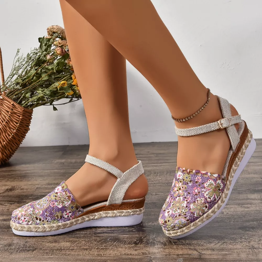 Round Toe Wedge Sandals, image 3