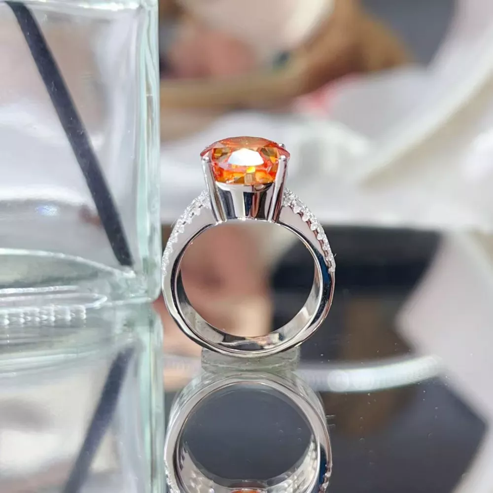8 Carat Moissanite 925 Sterling Silver Ring, image 2