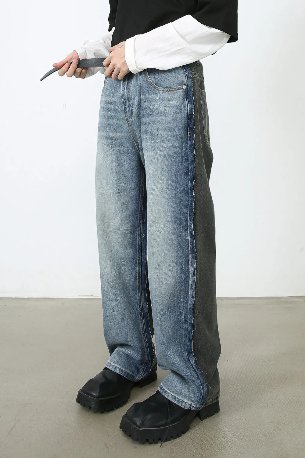 Men's Contrast Loose Fit Jeans, image 2
