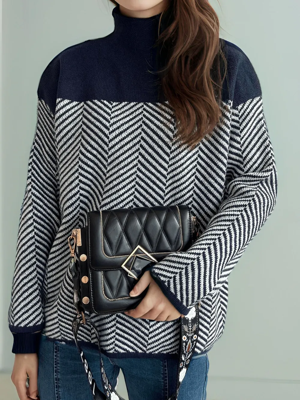 Contrast Turtleneck Long Sleeve Sweater, image 8