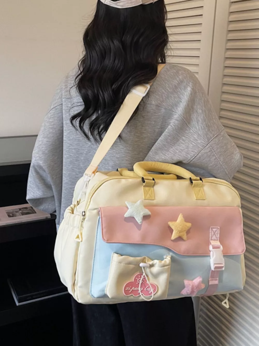 Color Block Star & Cloud Embellished Travel Bag, image 7