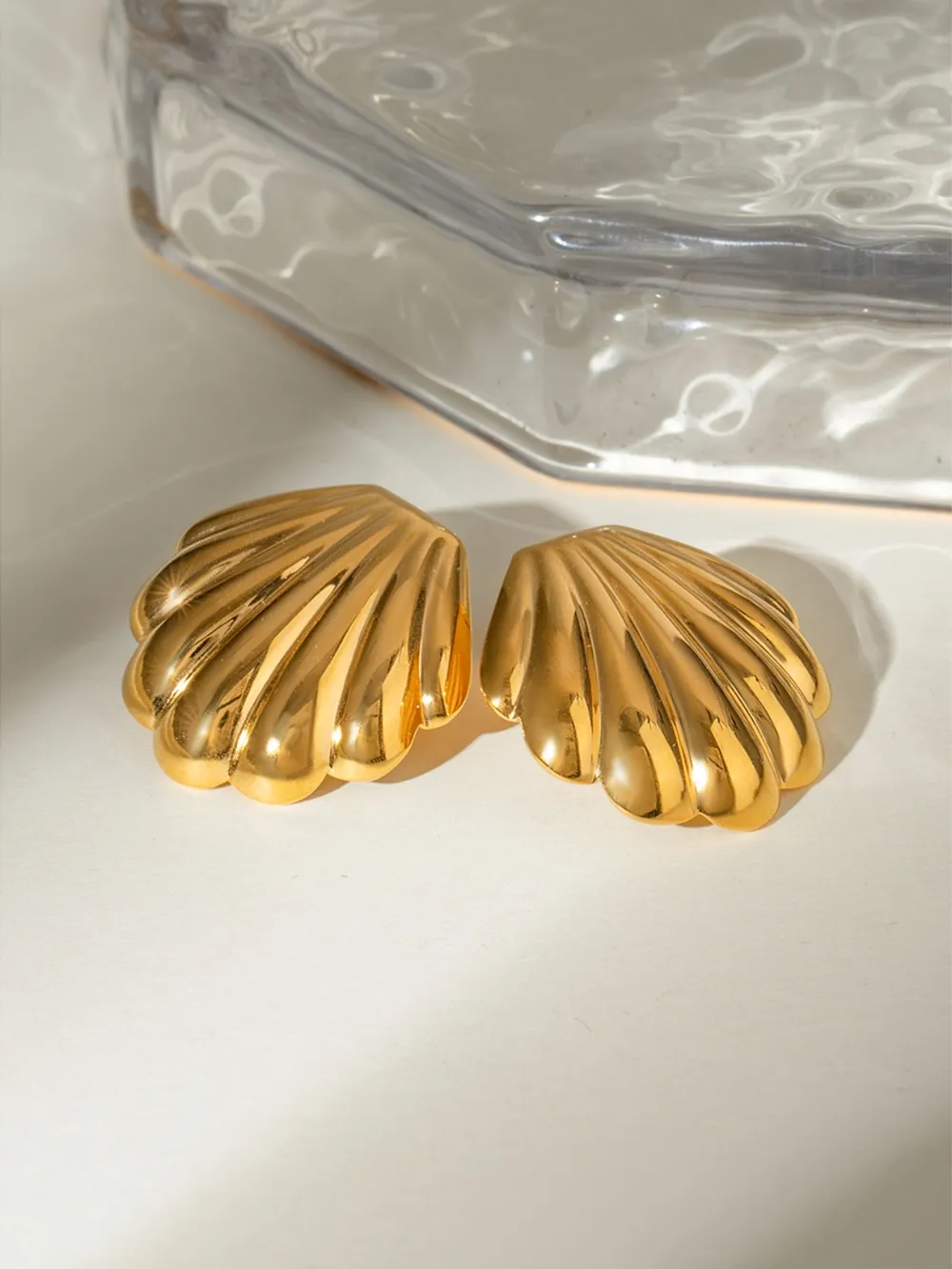 18K Gold-Plated Stainless Steel Shell Stud Earrings, image 3