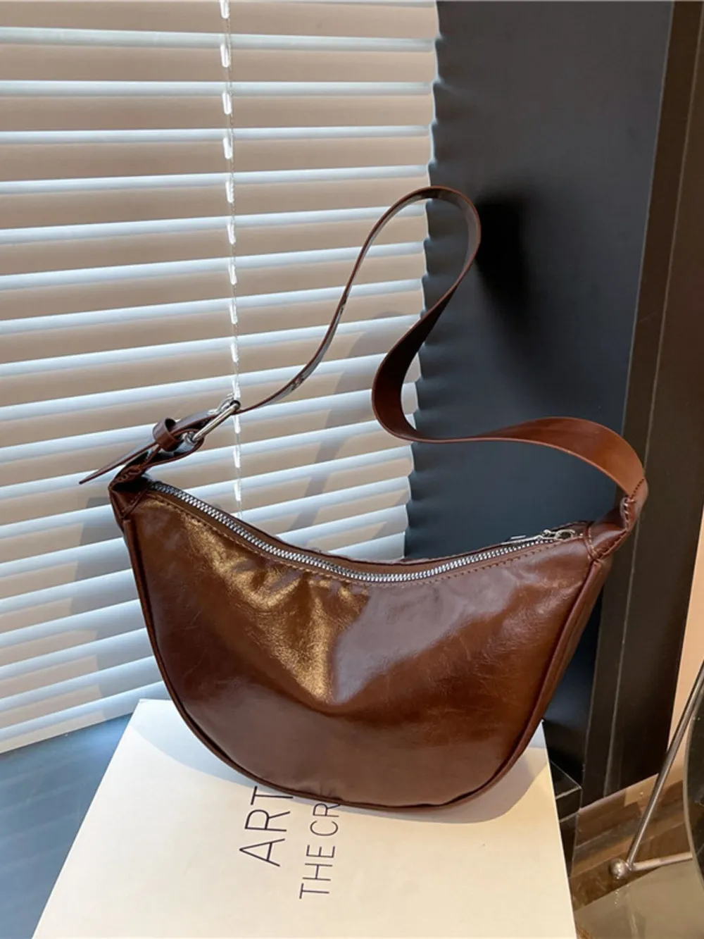 Adjustable Strap Shoulder Bag, image 6