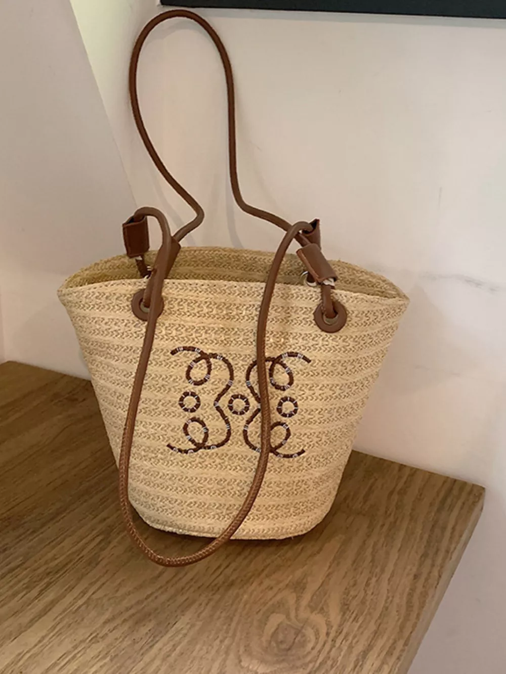 Straw Bucket Shoulder Bag