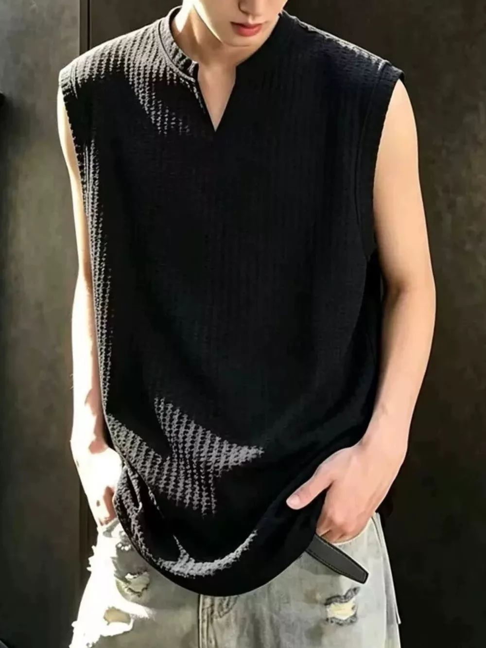 Men's Plus Size Textured Knit Notched Tank Top, image 3