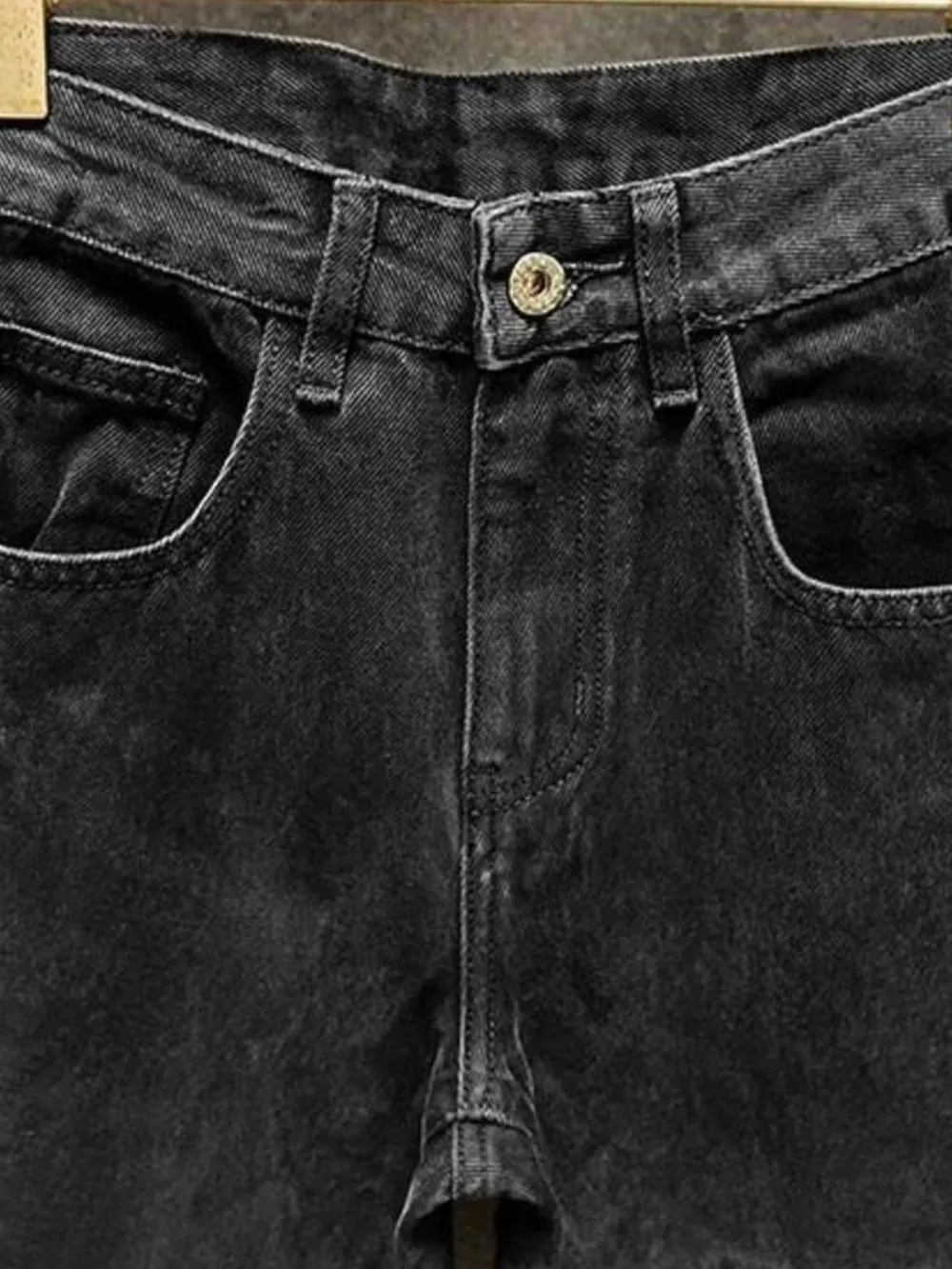 Men's Distressed Loose Fit Jeans, image 5