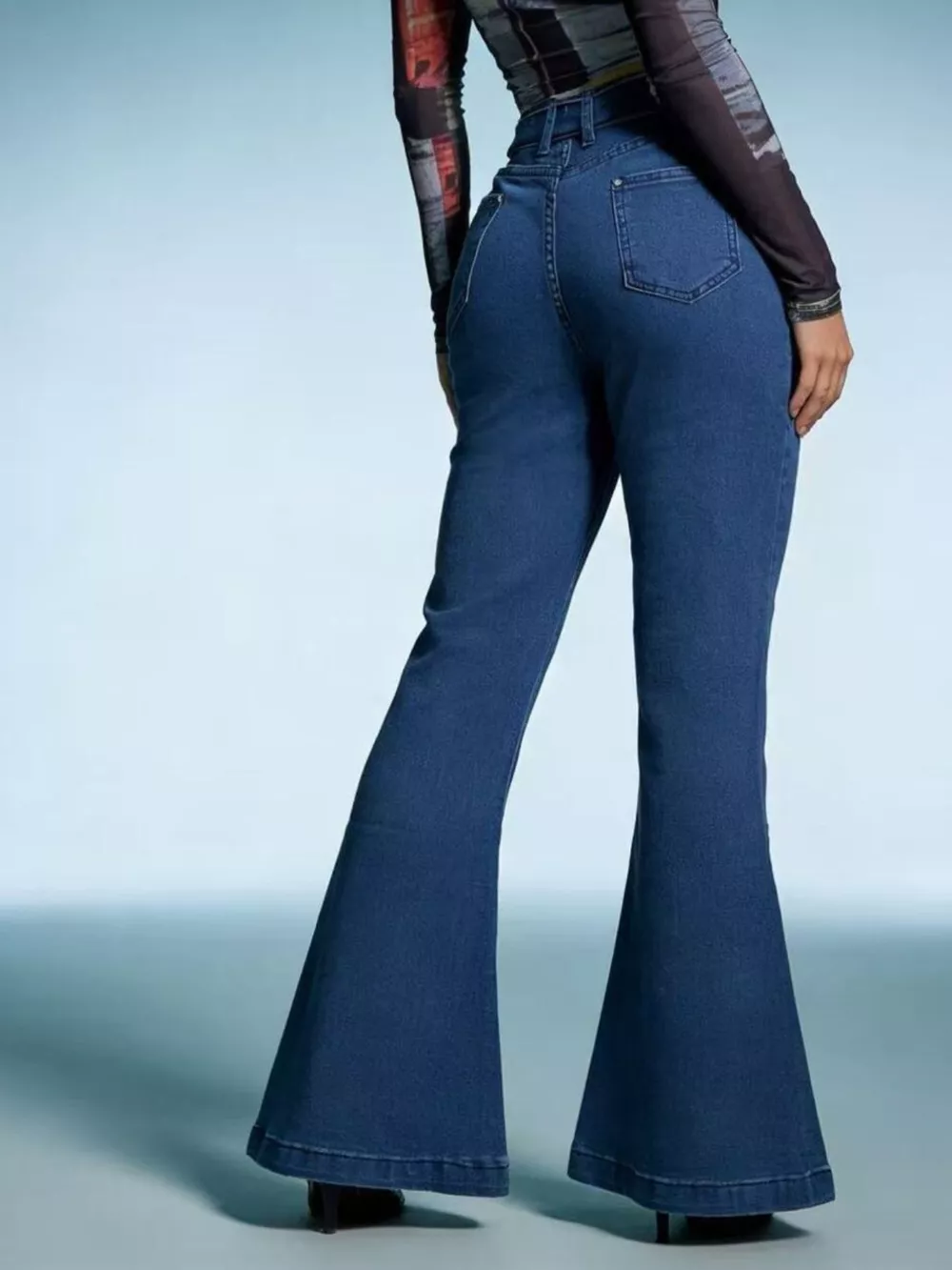 Bow-Tie High-Waisted Flare Jeans, image 5