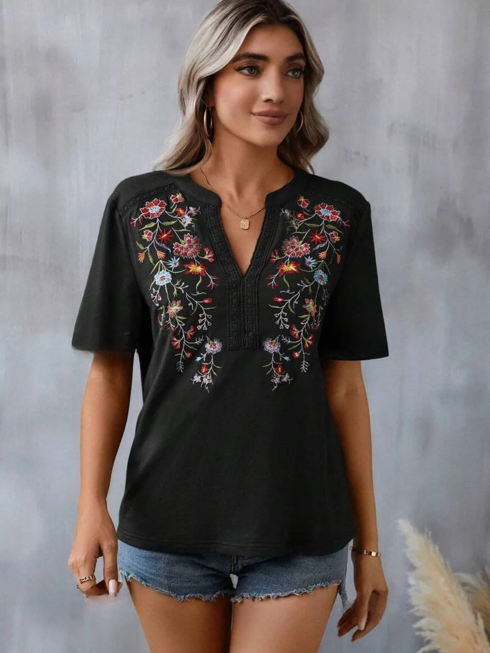 Embroidered Notched Short Sleeve T-Shirt, image 20
