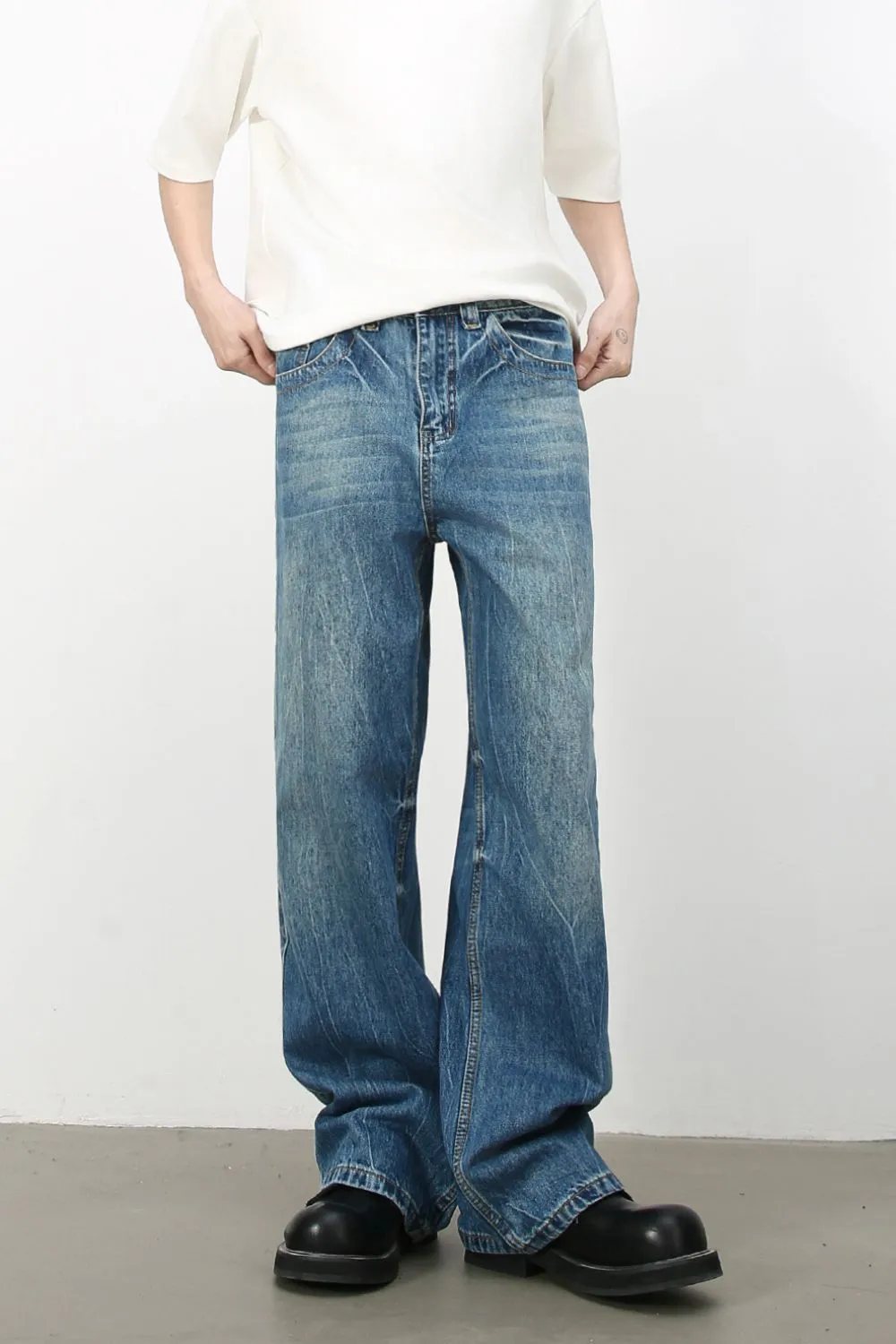 Men's Mid Rise Loose Fit Jeans, image 4