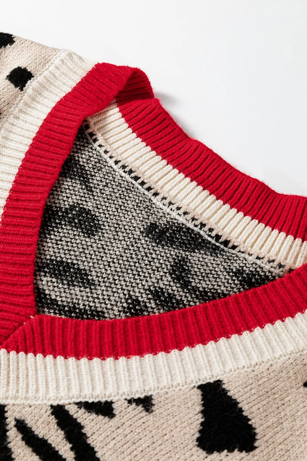 Leopard Pattern V-Neck Contrast Rib Knitted Sweater, image 7