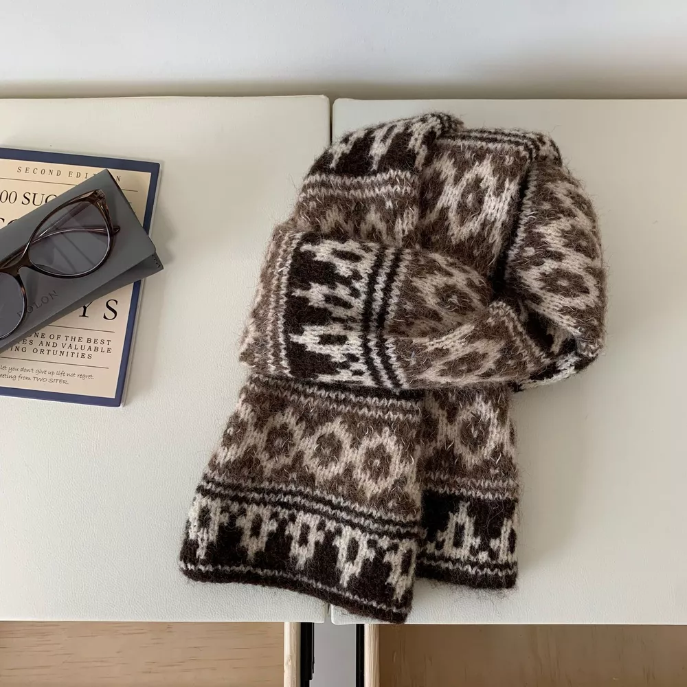Vintage Knitted Pattern Warm Scarf, image 8