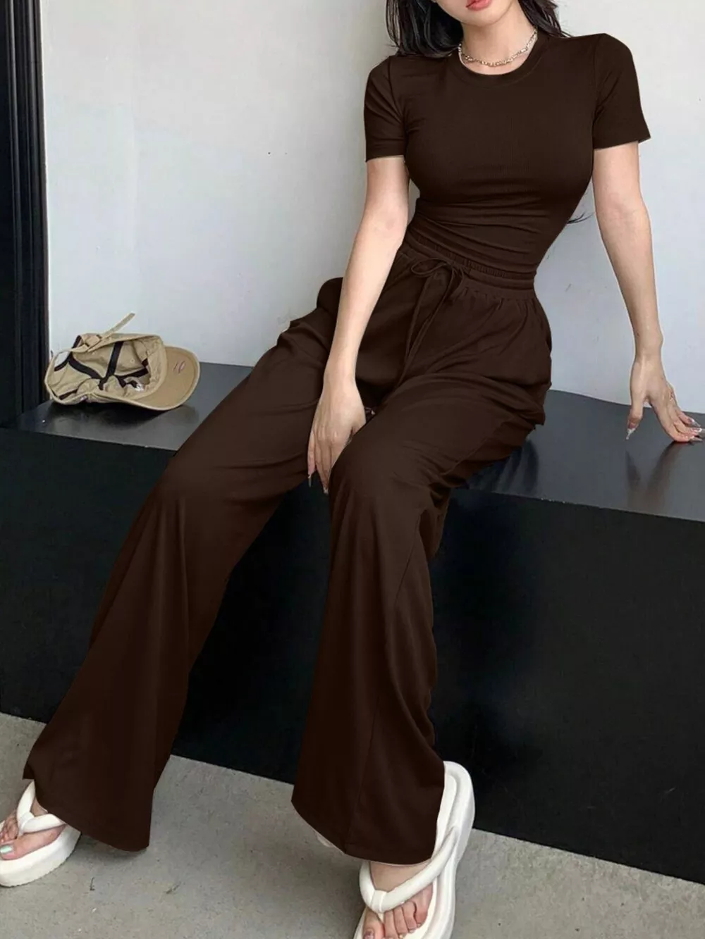 Solid Color Short Sleeve Crop Top and Wide Leg Pants Set, image 4