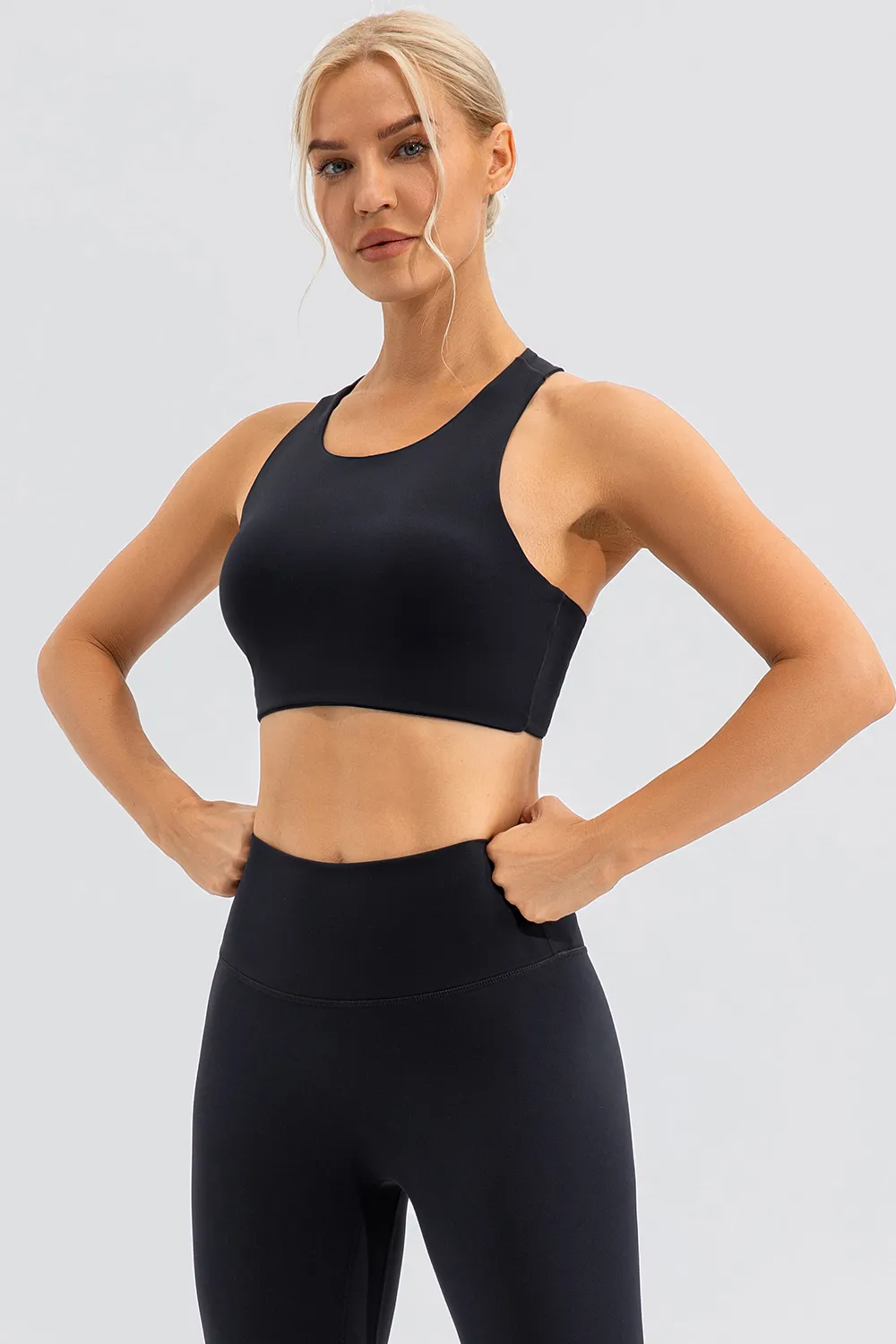 Round Neck Cutout Cropped Active Tank, image 4