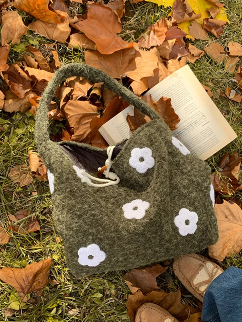Floral Applique Handbag, image 2