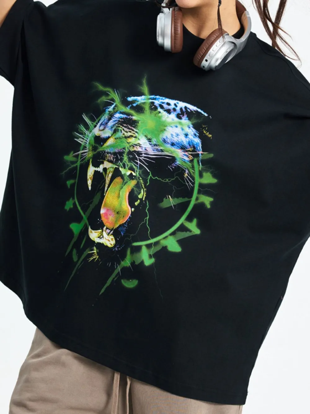 Men's Graphic Round Neck Short Sleeve T-Shirt, image 2