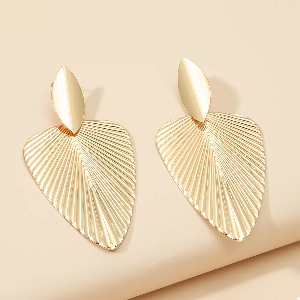Leaf Shape Dangle Earrings, image 2