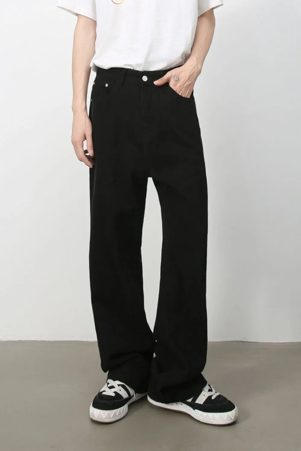 Men's Baggy Jeans with Pockets, image 2