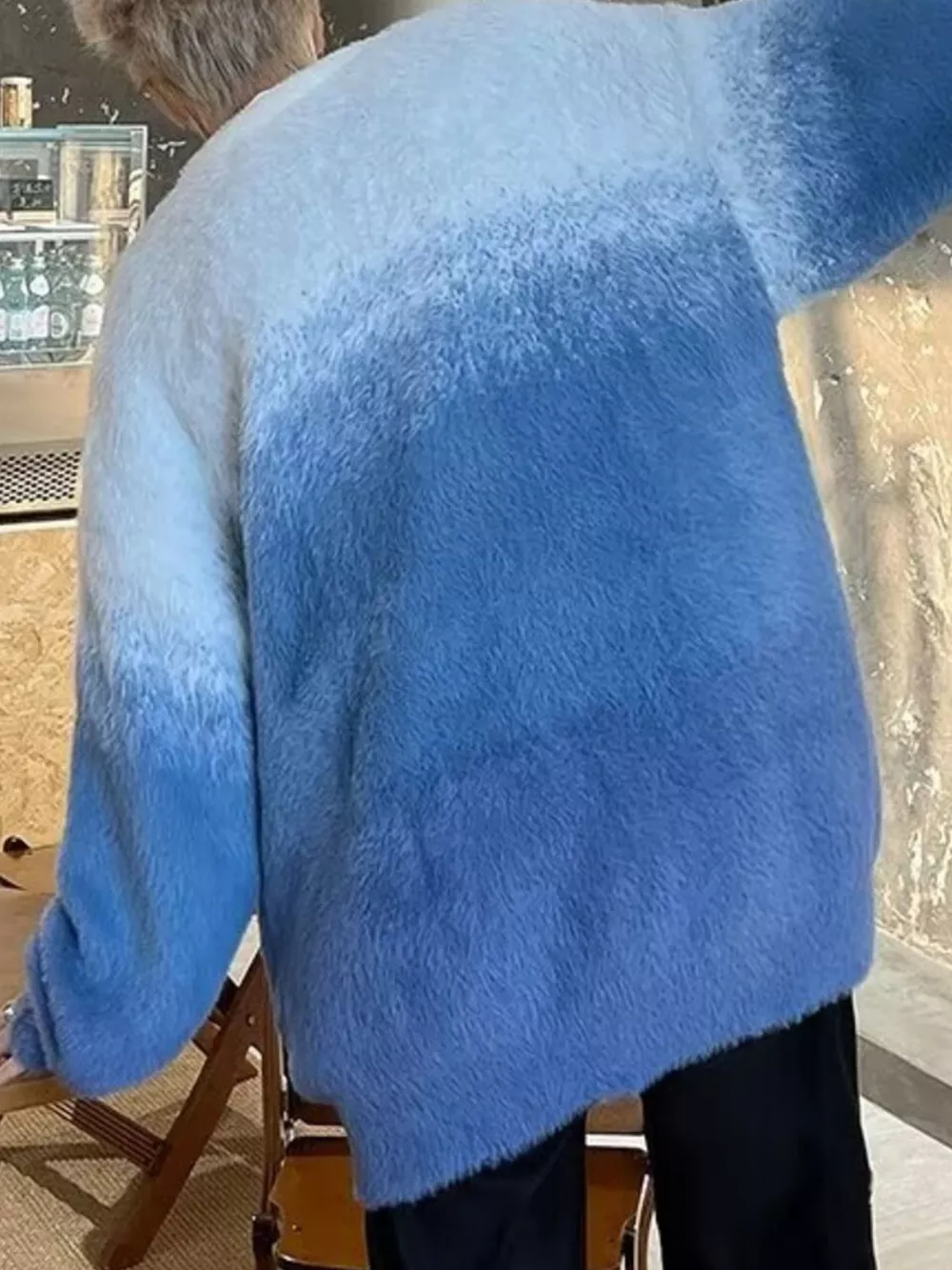Men's Gradient Fuzzy Knit Pullover Sweater, image 2