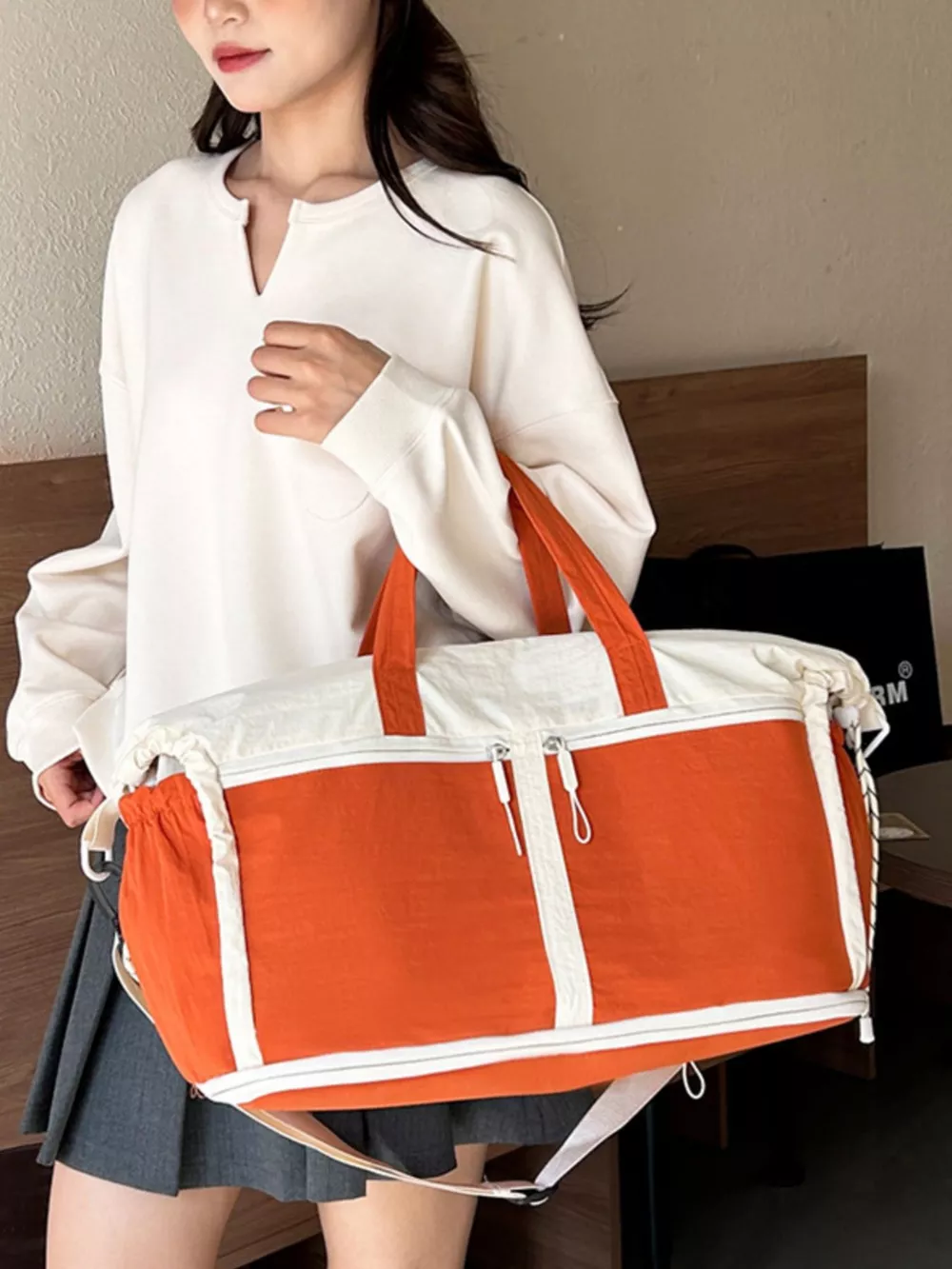 Color-Block Travel Bag, image 2