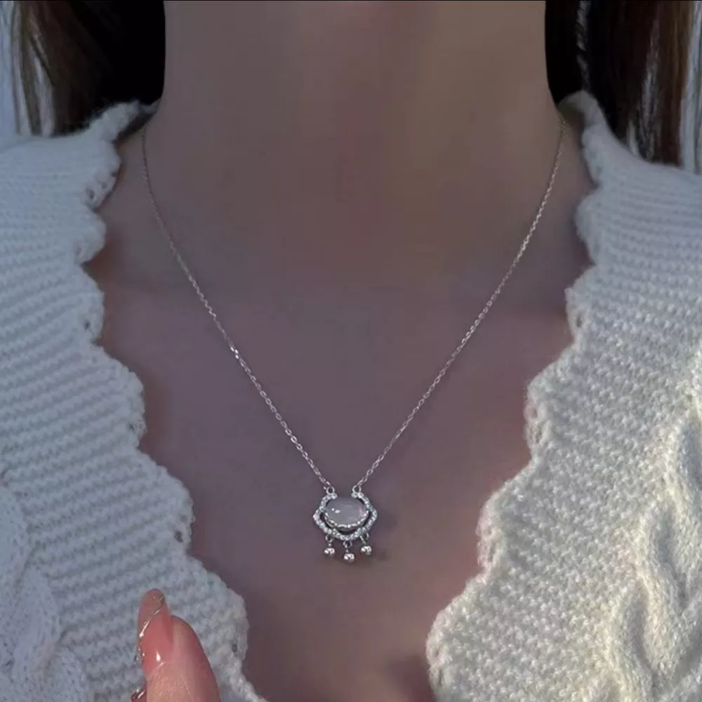 Auspicious Lock Pendant Necklace, image 3