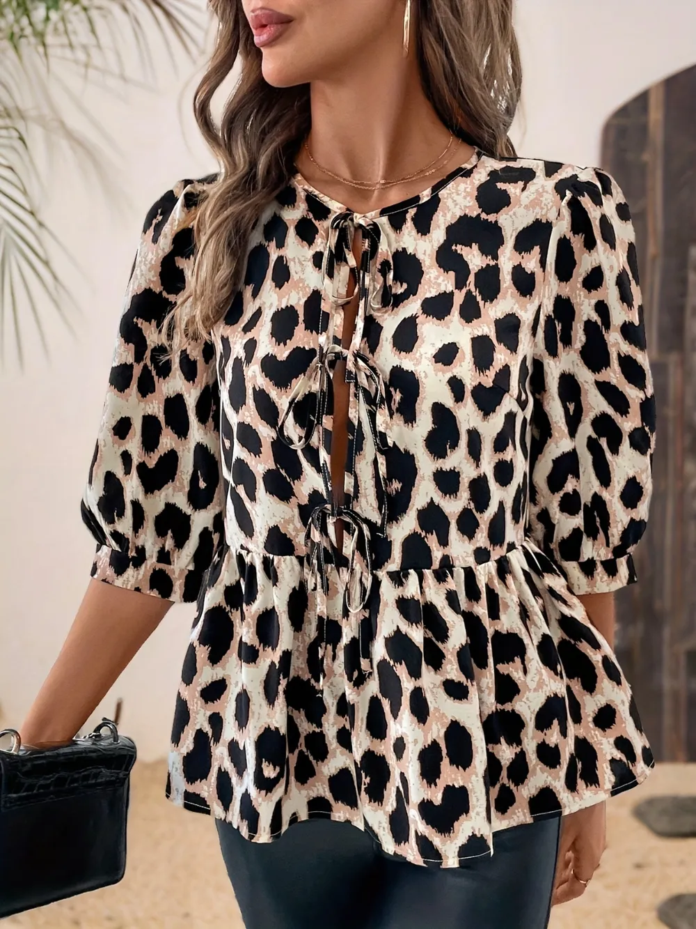Tied Leopard Round Neck Half Sleeve Blouse, image 5