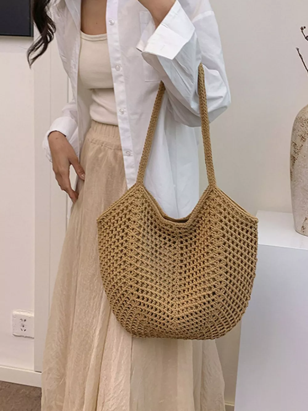 Woven Straw Shoulder Bag, image 2