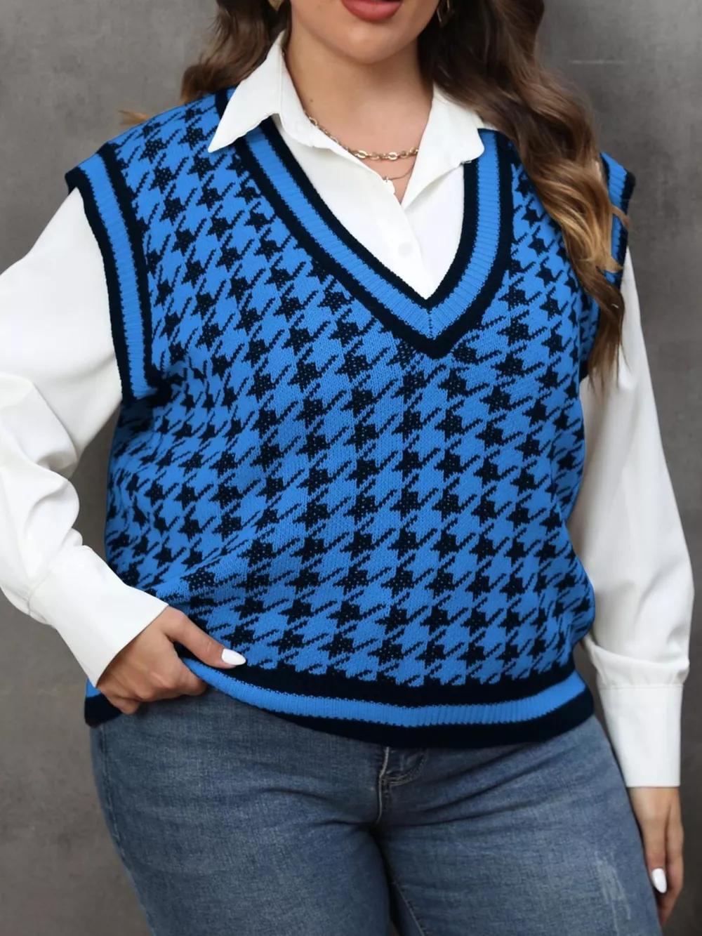 Plus Size Houndstooth V-Neck Knit Sweater Vest, image 12