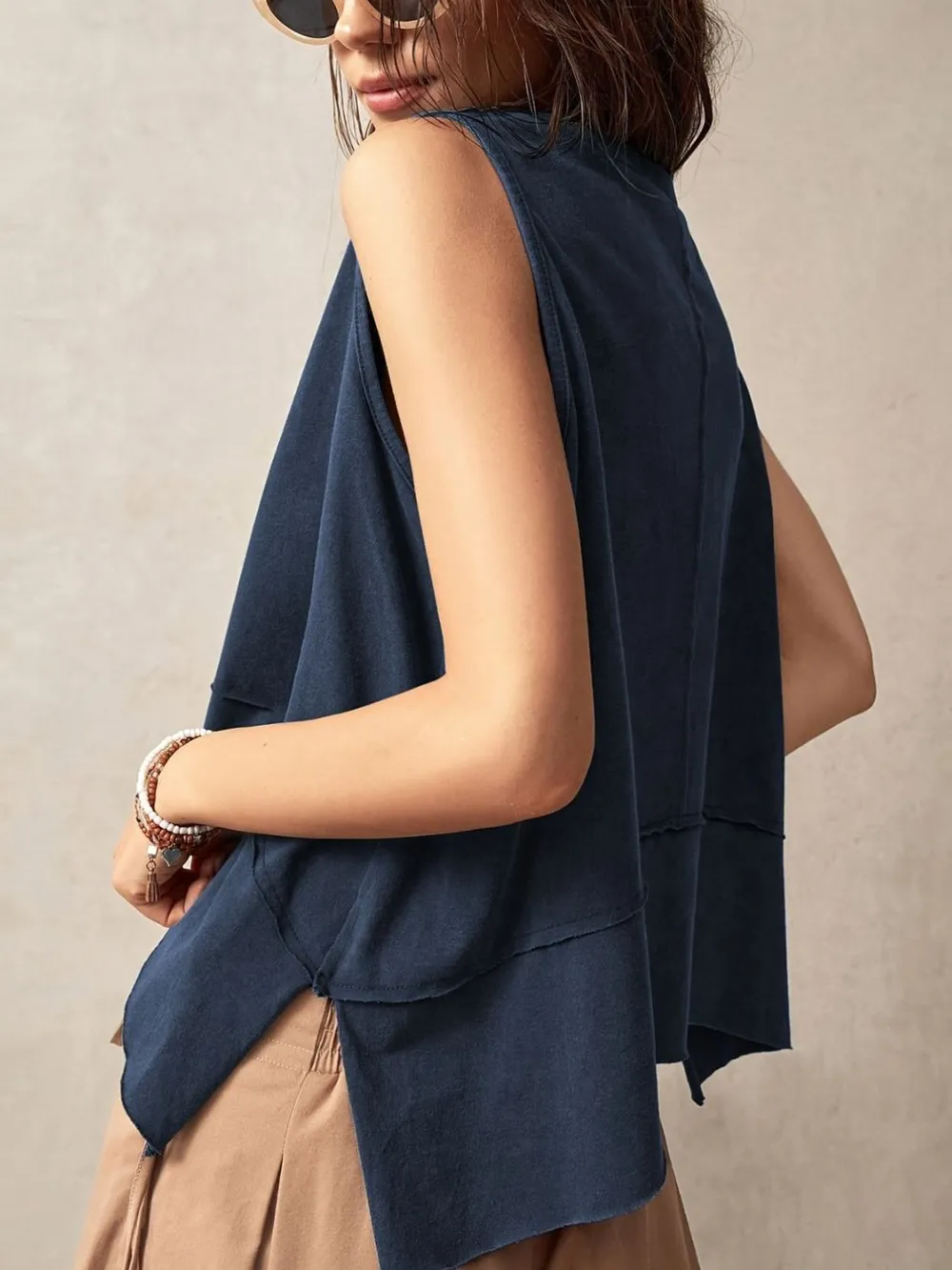 Exposed Seam Side Slit Round Neck Tank, image 2