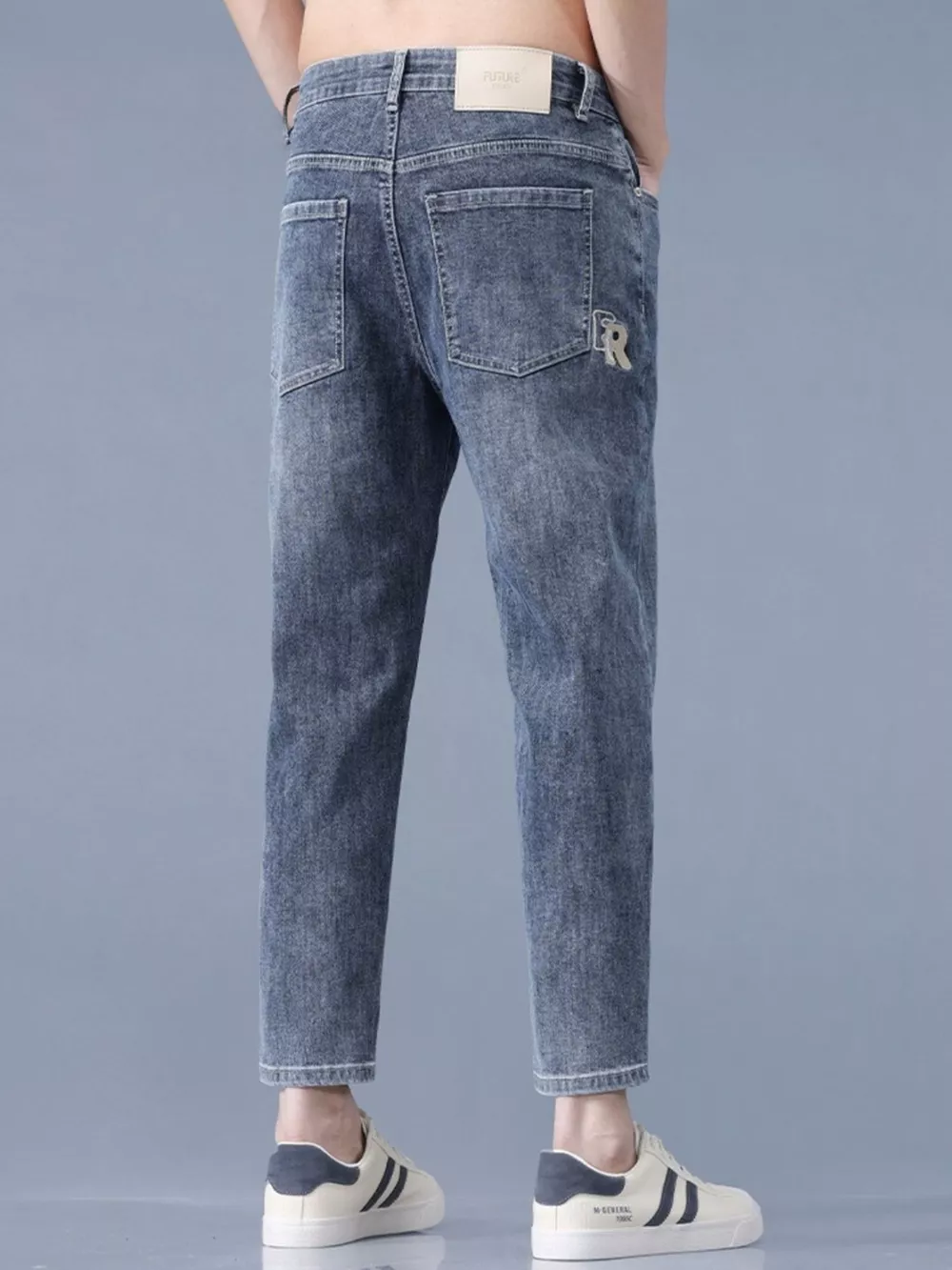 Men's Straight-Leg Wash Jeans, image 8