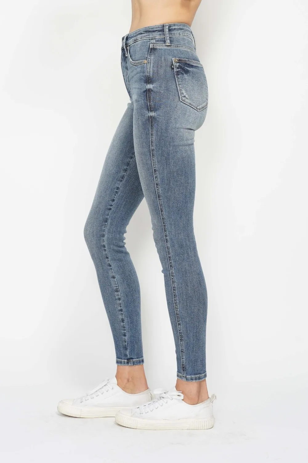 Full Size Tummy Control Contrast Wash Skinny Jeans, image 6