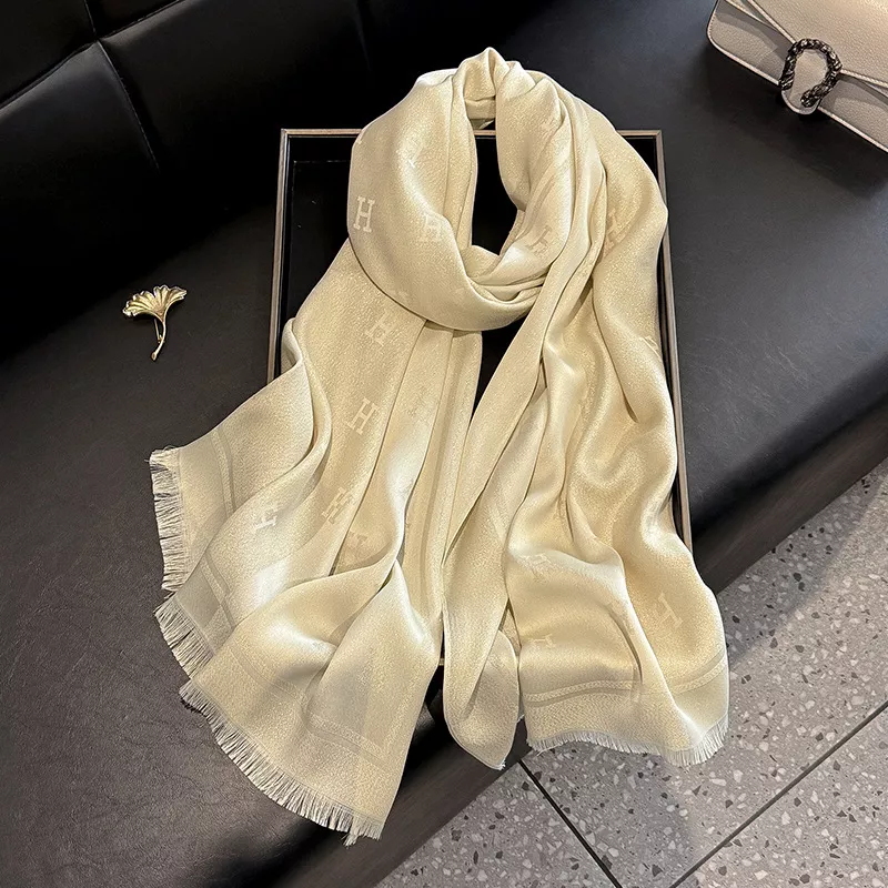 Raw Hem Scarf, image 5