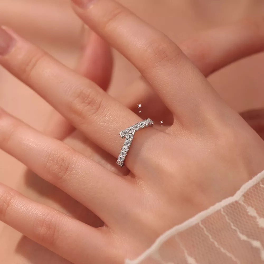 925 Sterling Silver Moissanite Geometric Ring, image 4