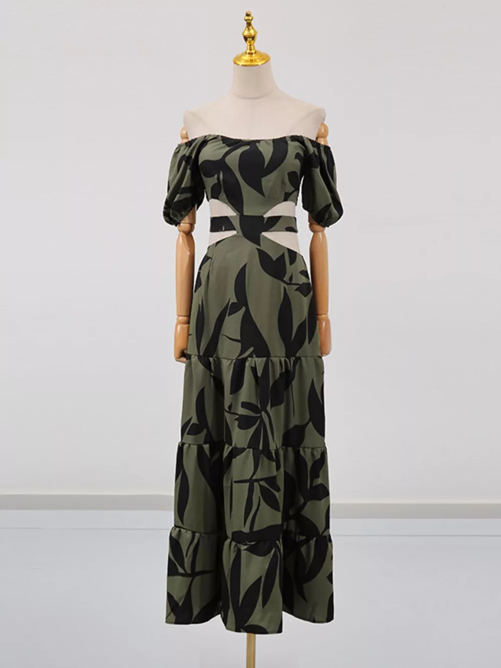Off-Shoulder Cutout Leaf Print Maxi Dress, image 5