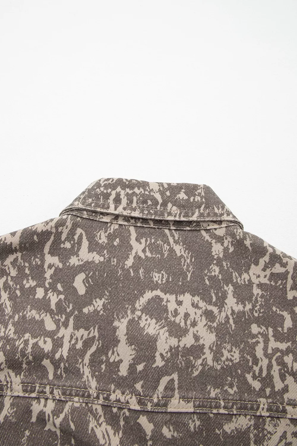 Abstract Print Long Sleeve Collar Raw Hem Denim Jacket, image 8