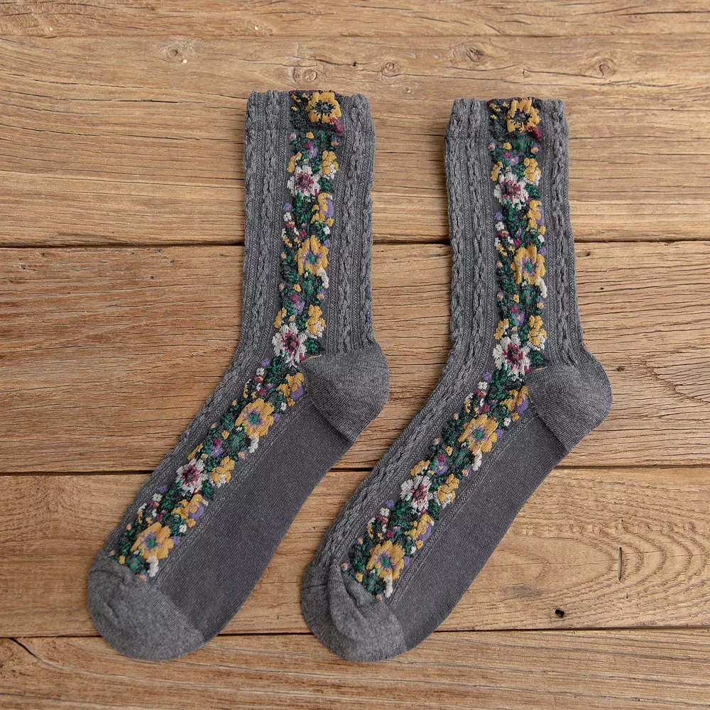 Vintage Floral Knit Crew Socks