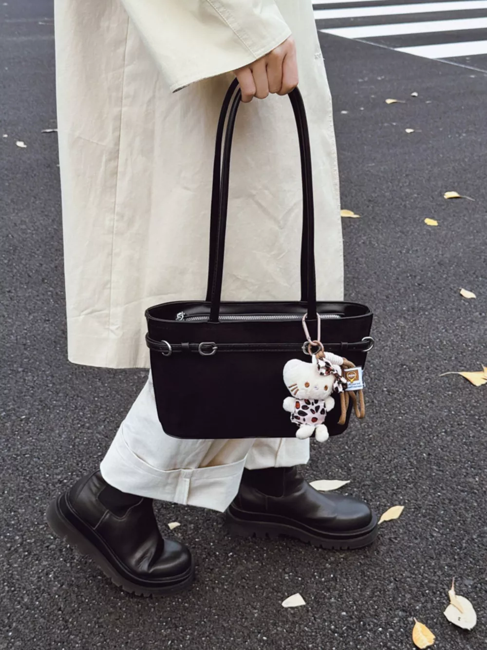 Decorative Buckle Shoulder Bag, image 4