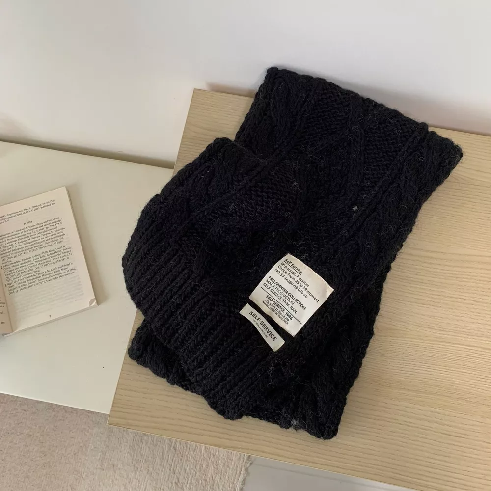 Chunky Cable Knit Scarf, image 5