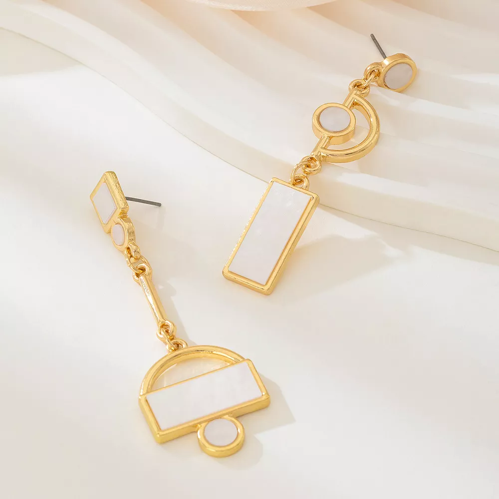 Geometric Gold Chain Drop Earrings, image 6