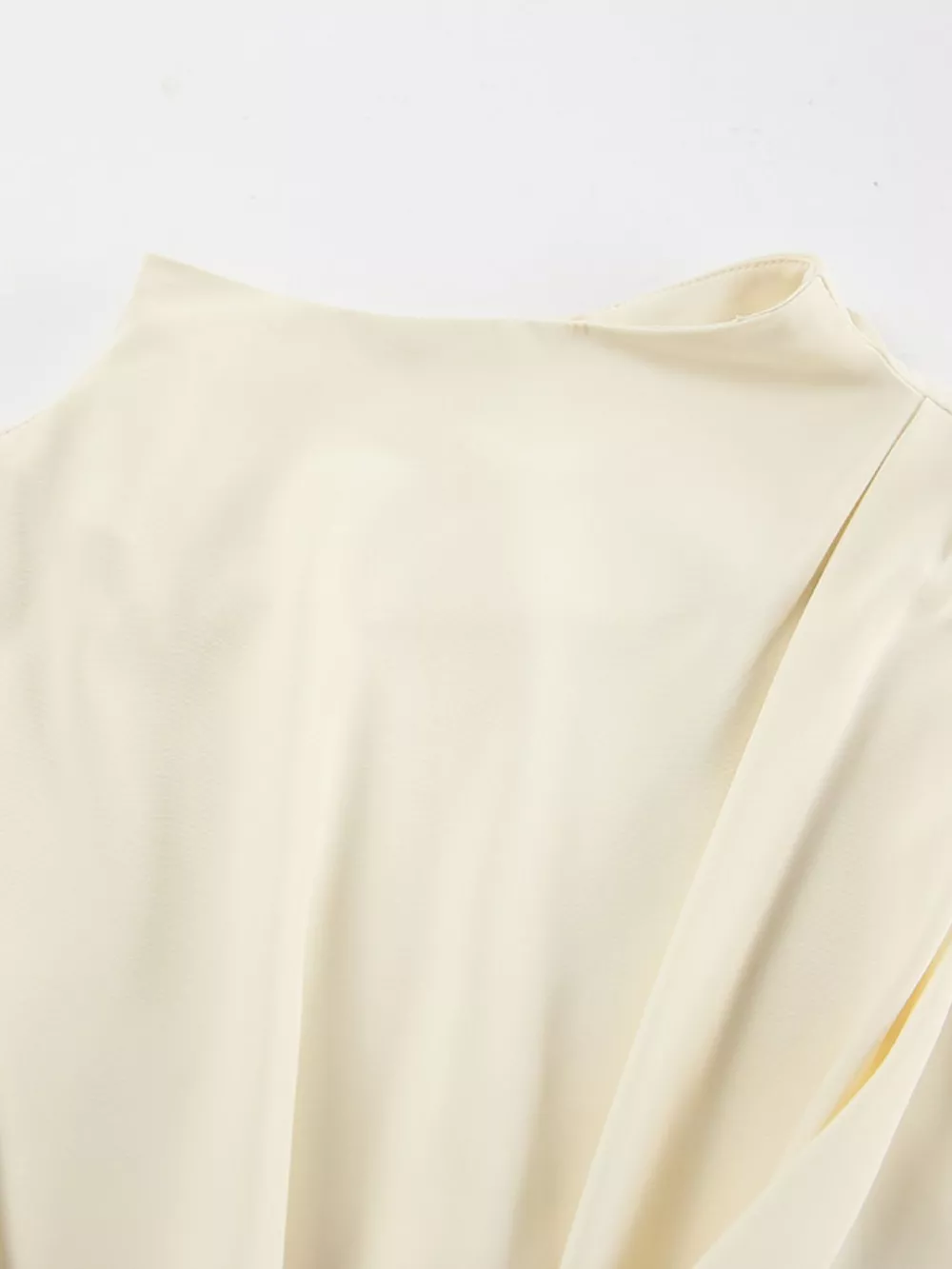 Ruched Mock Neck Long Sleeve Blosue, image 10
