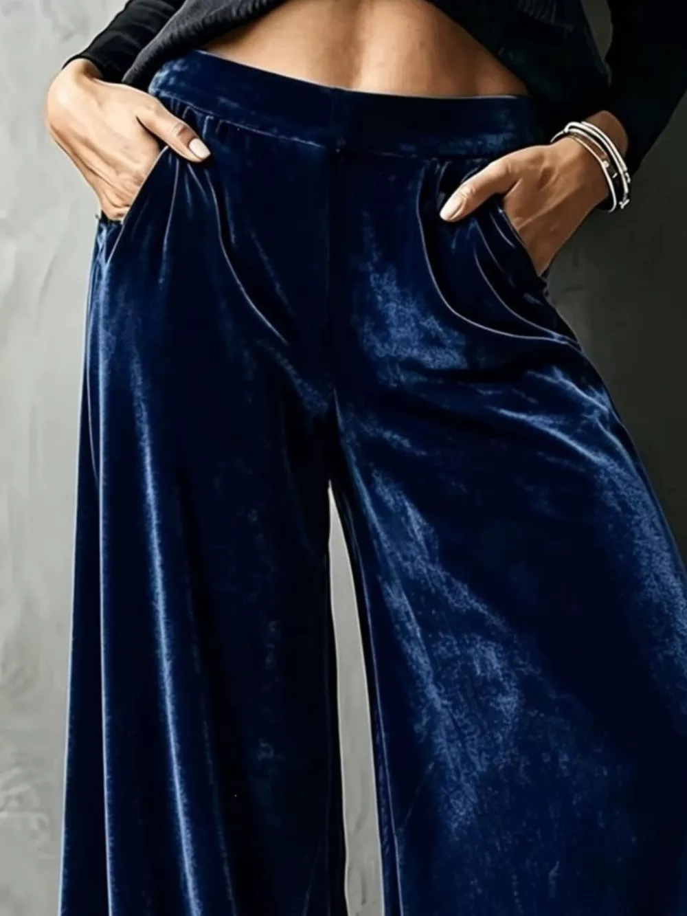 Full Size High-Waisted Wide-Leg Velvet Pants Plus Size, image 11