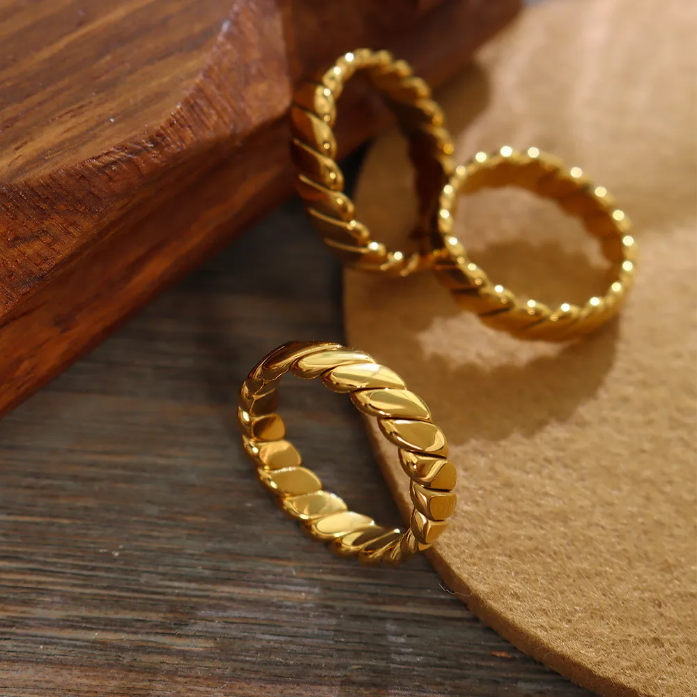Titanium Steel Gold-Plated Ring, image 3