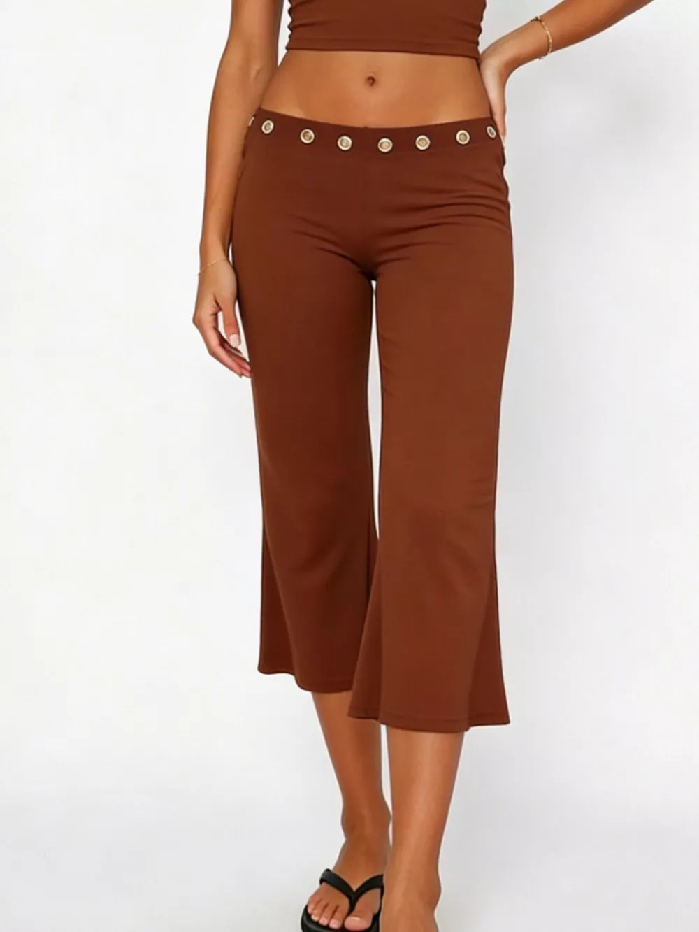 Mid Rise Capris Pants, image 6