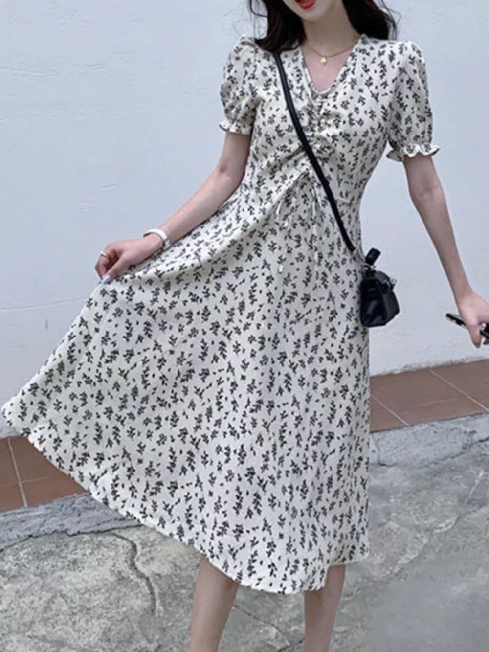 Floral Print Puff Sleeve Midi Dress, image 4