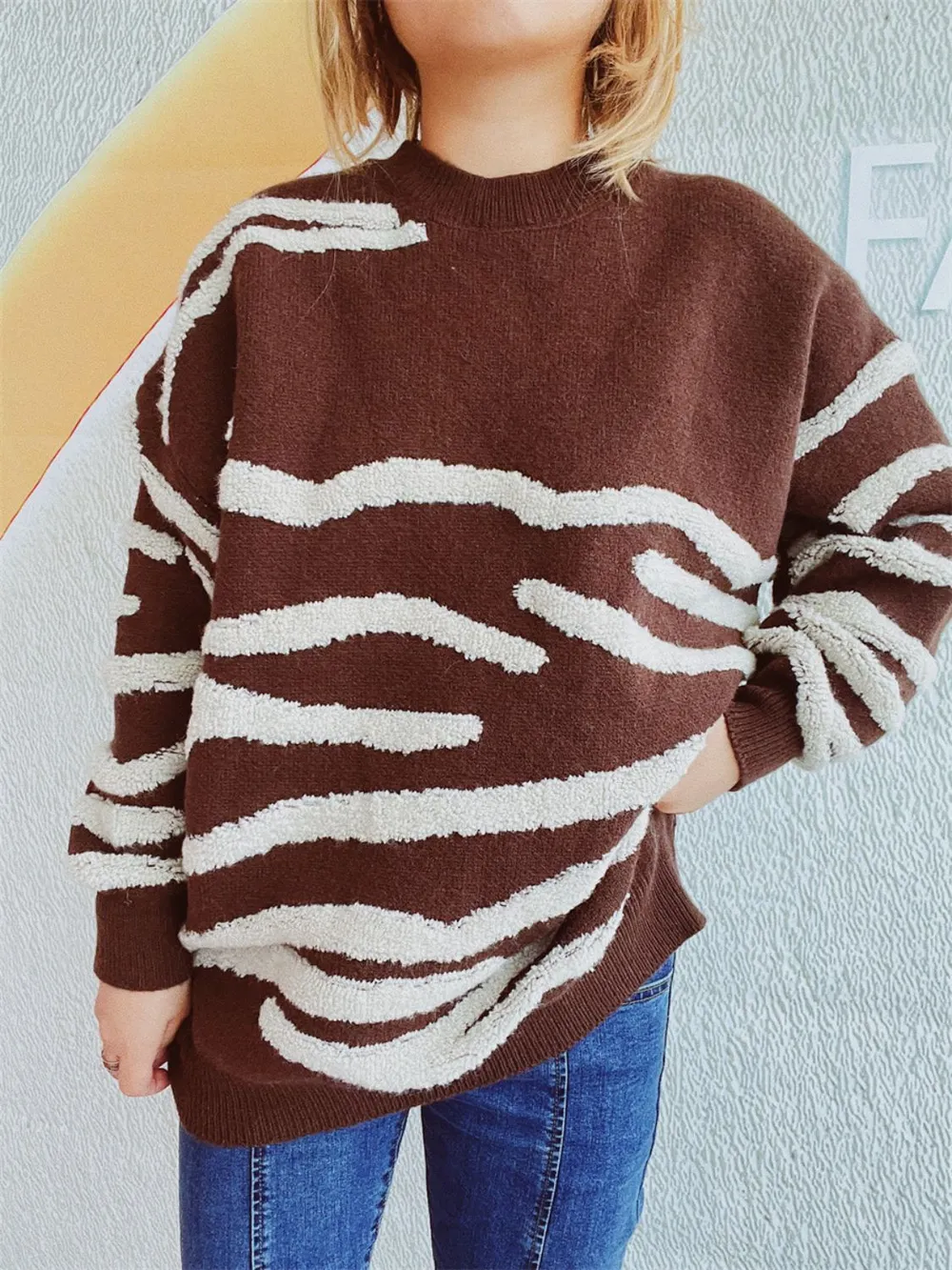 Contrast Round Neck Long Sleeve Sweater, image 9