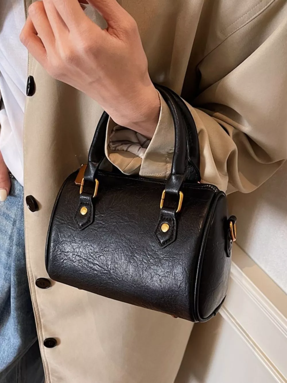 Vintage Style Barrel Crossbody Bag, image 4
