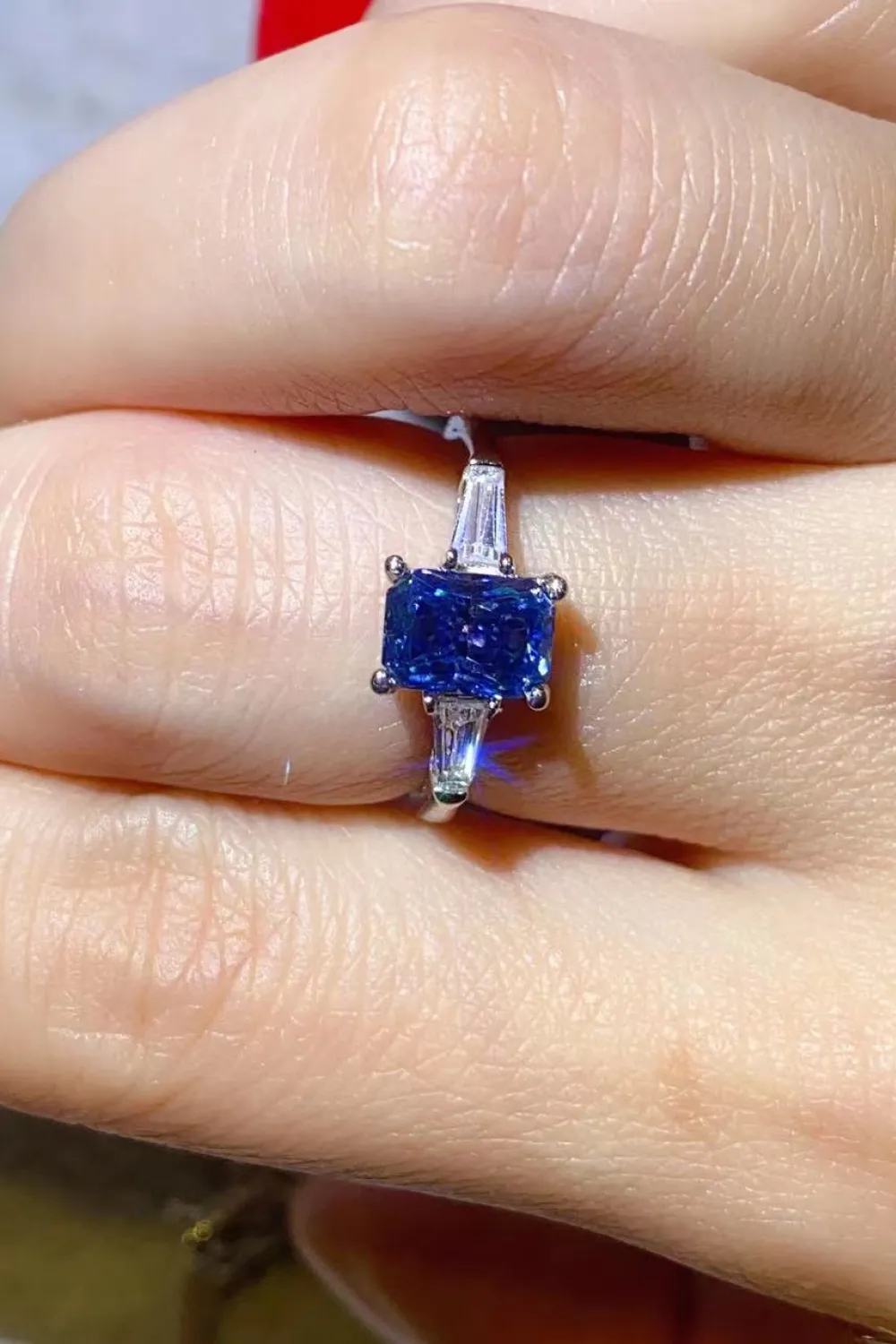 1 Carat Moissanite Platinum-Plated Rectangle Ring in Blue, image 3